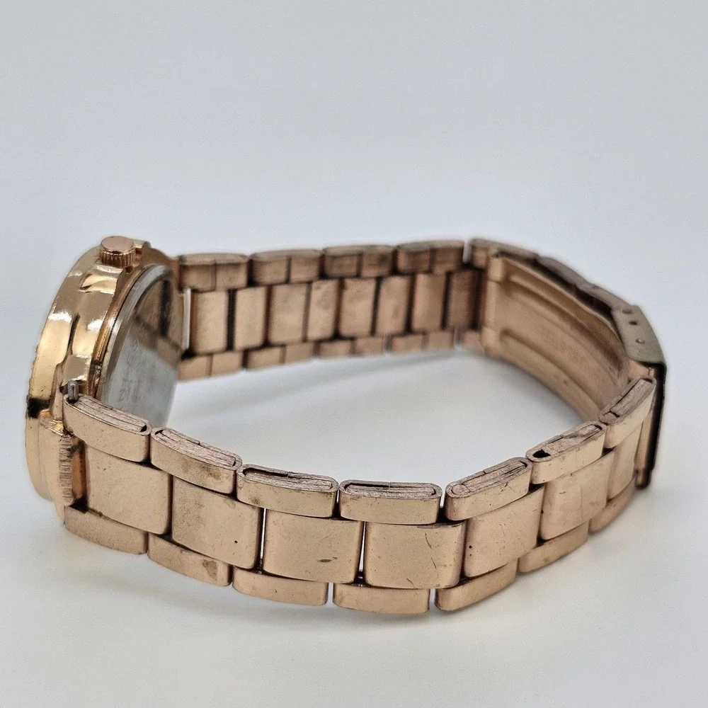 30MM Women's Watch Gold Dial Crystal Bezel Gold Bracelet Band 6.5